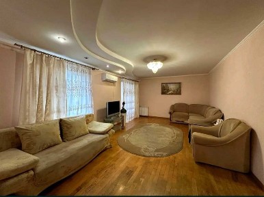 Ахматової Анни продаж 3к 110м метро Осокорки, Позняки Дарницький