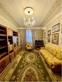 Продам 2к квартиру на Міхновського, 12. метро Звіринецька