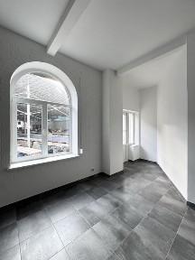 Оренда приміщення 72м² на Краківському ринку