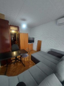 Сдам на год и более комнату в коммуне