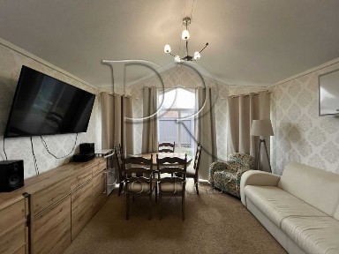 Продаж каркасного будинку в Хотові, 7 соток