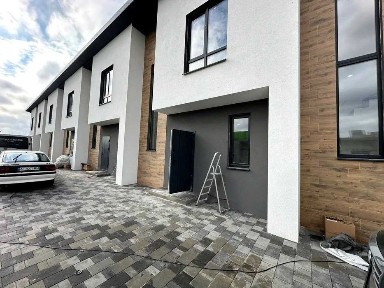 таунхаус 75 кв. м в мальовничому передмісті Києва. без %