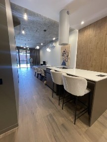 Стильний будинок на Марії Демченко. Лофт.