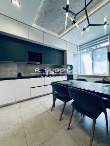 3.к. студия ЖК Комфорт Сити 90м2 Новострой пр. Поля <a href='/newbuilding/867/view/zk-kirovskii'>Кировский</a>