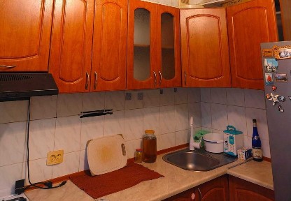 Продам 2 к. квартиру, ул. Владислава Зубенка