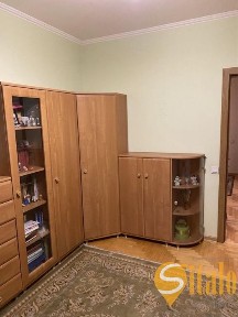 Продається 3-кімнатна квартира в Олександрівському районі (045)