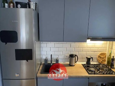 Продается 1 комн. квартира на Правом берегу с капремонтом