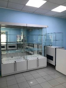 Нежитлова будівля (магазин) - м. Лозова, Харківська обл.