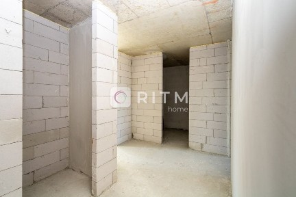 3-к. квартира в ЖК «Манхеттен» біля міського озера! Є-Оселя Постанови