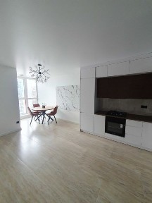 Продається стильна 2-кімнатна квартира по вул. Національної ГвардіїRD