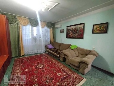 Продаж 1-но кімнатної квартири - вул. Петровського, 20