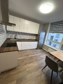 Генератор, Метро 5 хв., Вирлиця, Харківька, ЖК Метрополія, Позняки