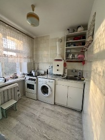 Продаж 2кім квартири на Крошні, р-н Агроколеджу