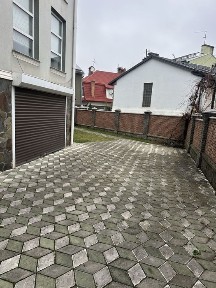 Продається дуплекс в районі парка Шевченка