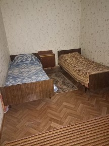 Здається трикімнатна квартира Біляєва