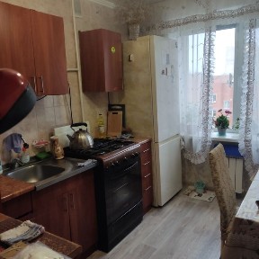 Двокімнатна, Проспект Незалежності.