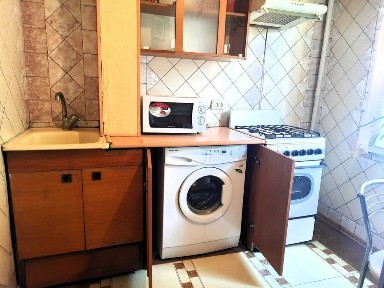 Сдам 2к кв возле метро Салтовское Героев Труда Академика Павлова 162