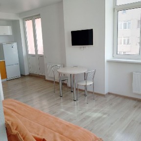 Продаж однокімнатної квартири, Феодосіська 1