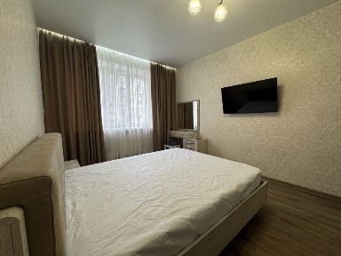 Оренда 2к. кв., вул. Старокон. шосе, 5/4