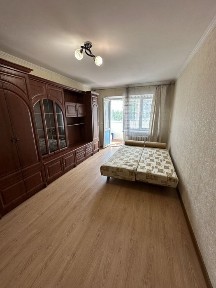 Оренда 1к Виставка, Зарічанська.