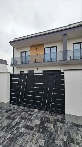 Продаж газифікованого дуплексу з якісним ремонтом