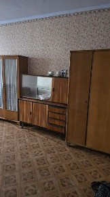 2к кв в районі Урожаю. Вільна