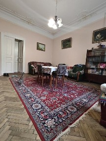 Продаж 2 х кім квартири вул Дорошенка