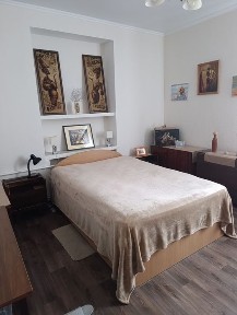 Продаж 3 кім на Ставках