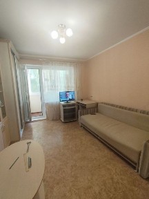 Оренда 1-кімнатна на Лушпи з меблями і технікою