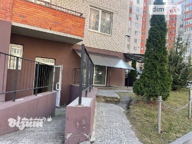 Продаж комерційного приміщення на вул. Вербицького Михайла, площа 74 кв. м • ID 33000691