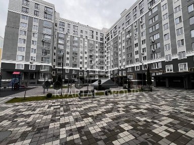 Без комісії. Квартира з частковим ремонтом. Мінімальне оформлення.