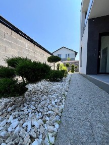 Продаж будинку 230м2 з басейном в Гатному! Тераса та автонавіс!