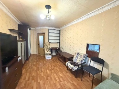 Срочно 2 ком на Варненской