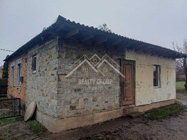 Продаж будинку в Тернівському районі.