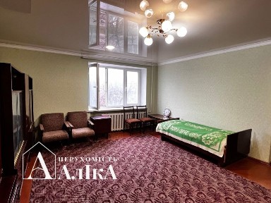 Продам 2-кімнатну квартиру