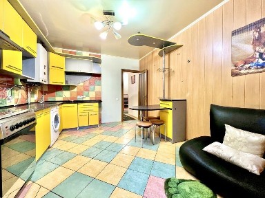 Затишна та стильна квартира у новому будинку на Східному