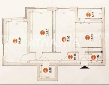 Три кімнатні квартира в цегляному будинку з дизайн-проектом.