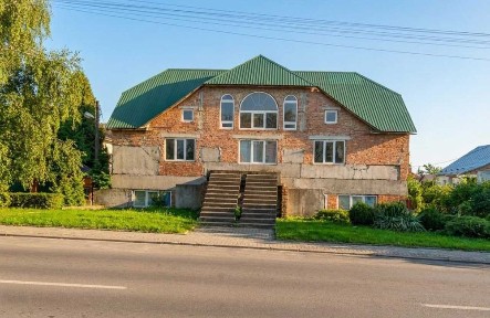 Комерційний будинок 653 м² |2.5 поверхи|Виробництво, готель, коворкінг