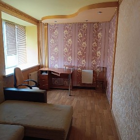 Здається 1 к квартира Г. Крут