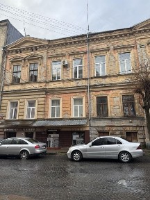 Продаж 2 кімнатної квартири в центральній частині міста