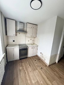 Продам однокомнатную квартиру Богдана Хмельницкого Мелроуз Дафи Титова