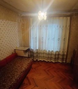 Продам 2 к. кв. 12 квартал, Терра, 2 поверх. Irin