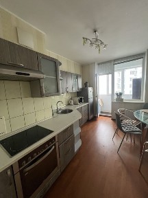 Київ, Печерський, Дніпровська набережна 26Б