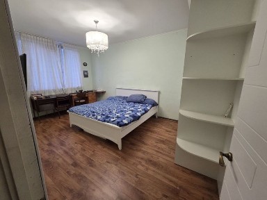 Здам 2 к. кв 75 м. вул. Гмирі 6,м. Позняки-5 хв. пішки