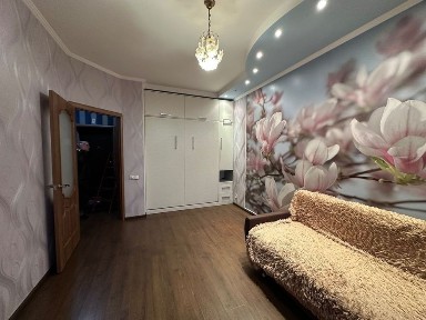 Довгострокова оренда 1 кімнатної квартири в ЖК Празький