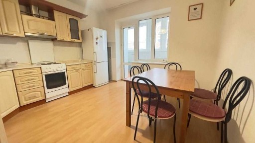 Оренда 2 кімн. квартири 80м з паркомісцем м. Лук'янівка