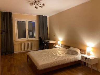 Здам 1к квартиру по вул. Урлівська, є Генератор, млжна з тваринкою