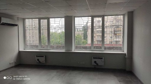 Оренда затишного офісу. Приміщення 32,6 м. кв. вул. Борщагівська, 128