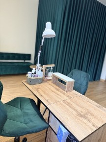 Оренда майстра манікюру