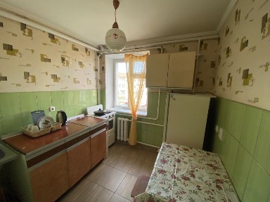 Здам охайну квартиру !